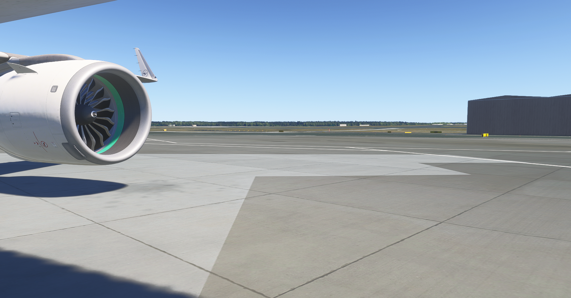 Engine view on the taxiway, CFM LEAP fan blades